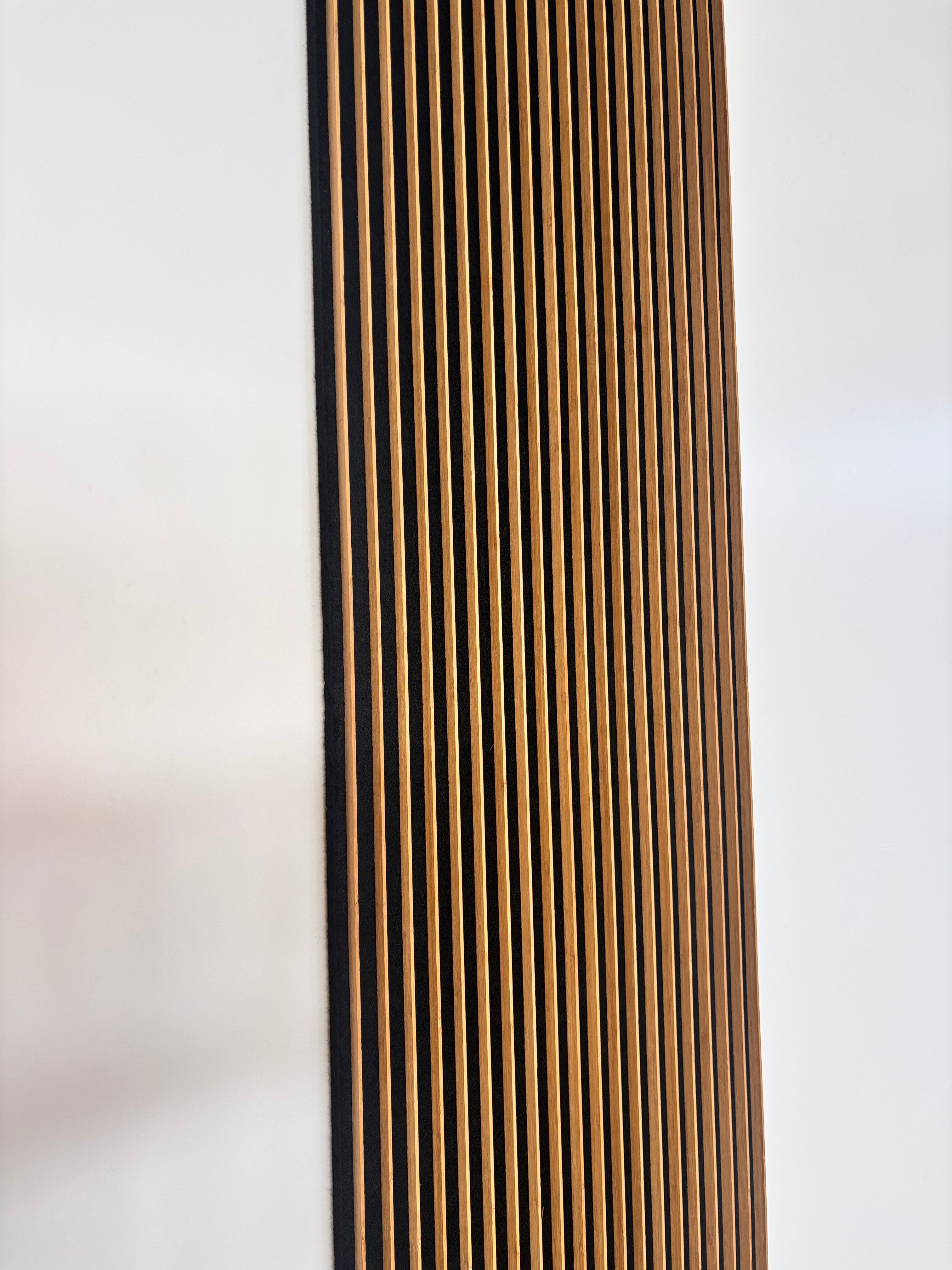 Vareprøve VertiLine - Bamboo & Black