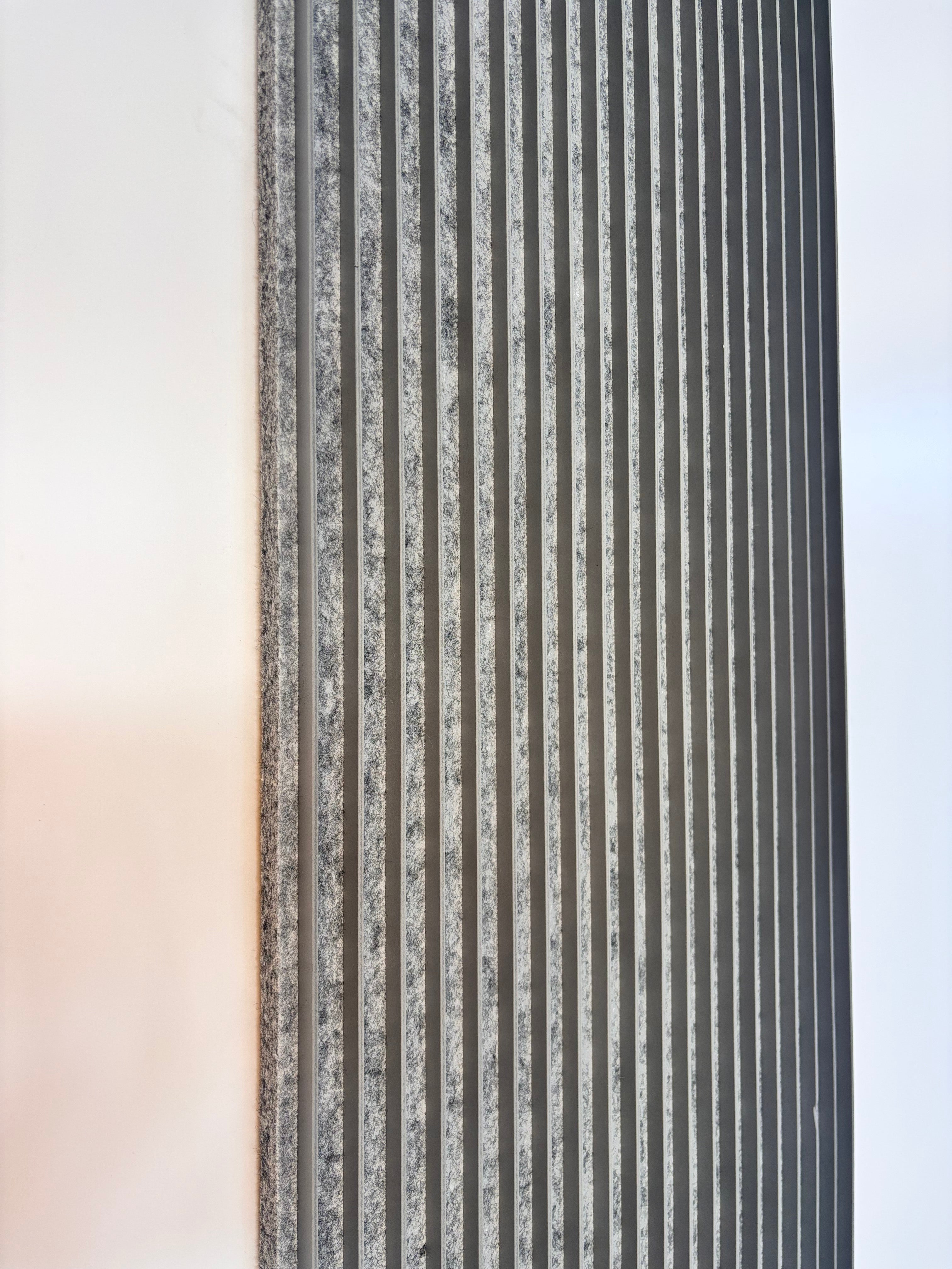 Vareprøve VertiLine - Light Grey & Grey