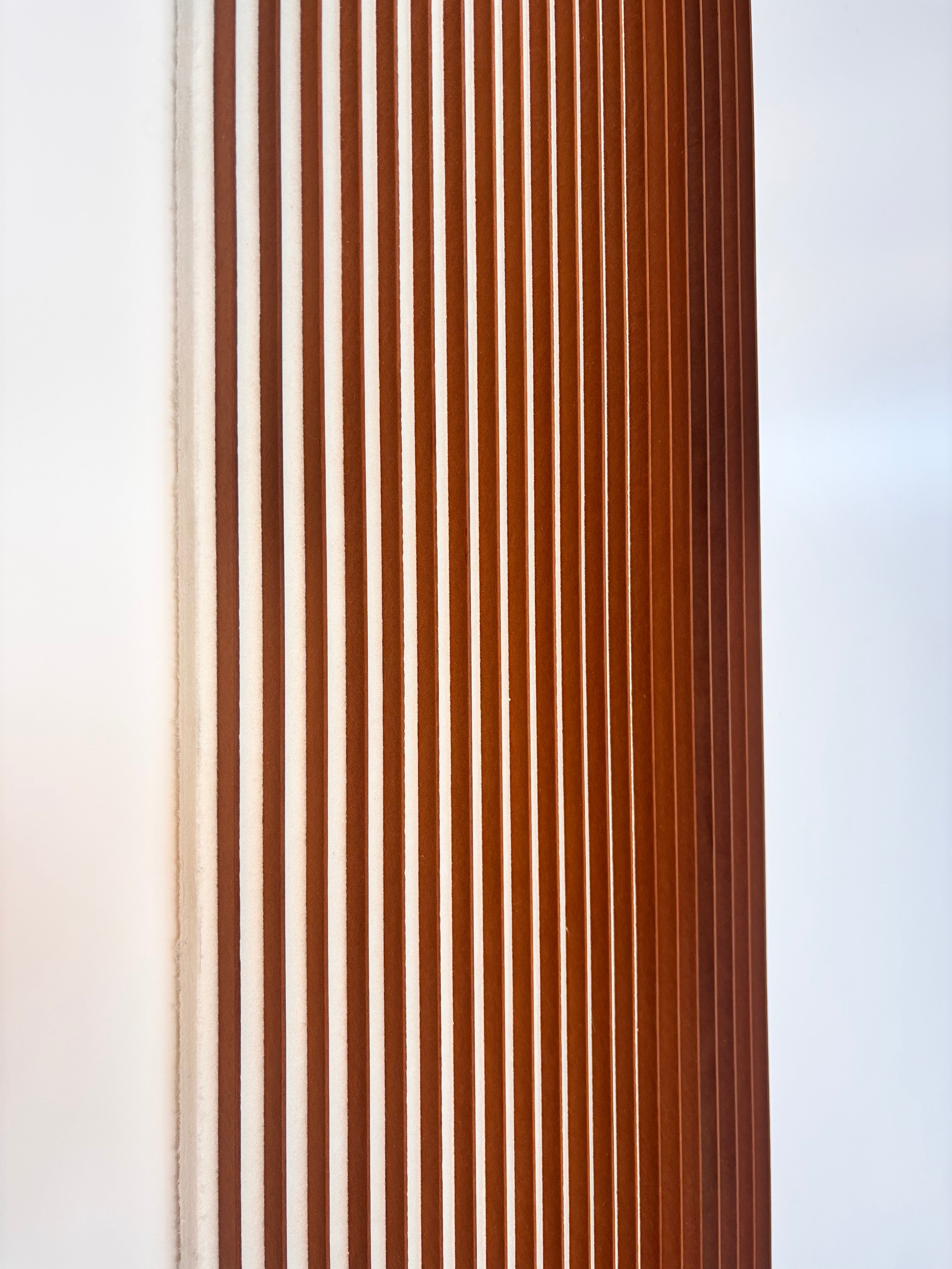 Vareprøve VertiLine - Rust & White