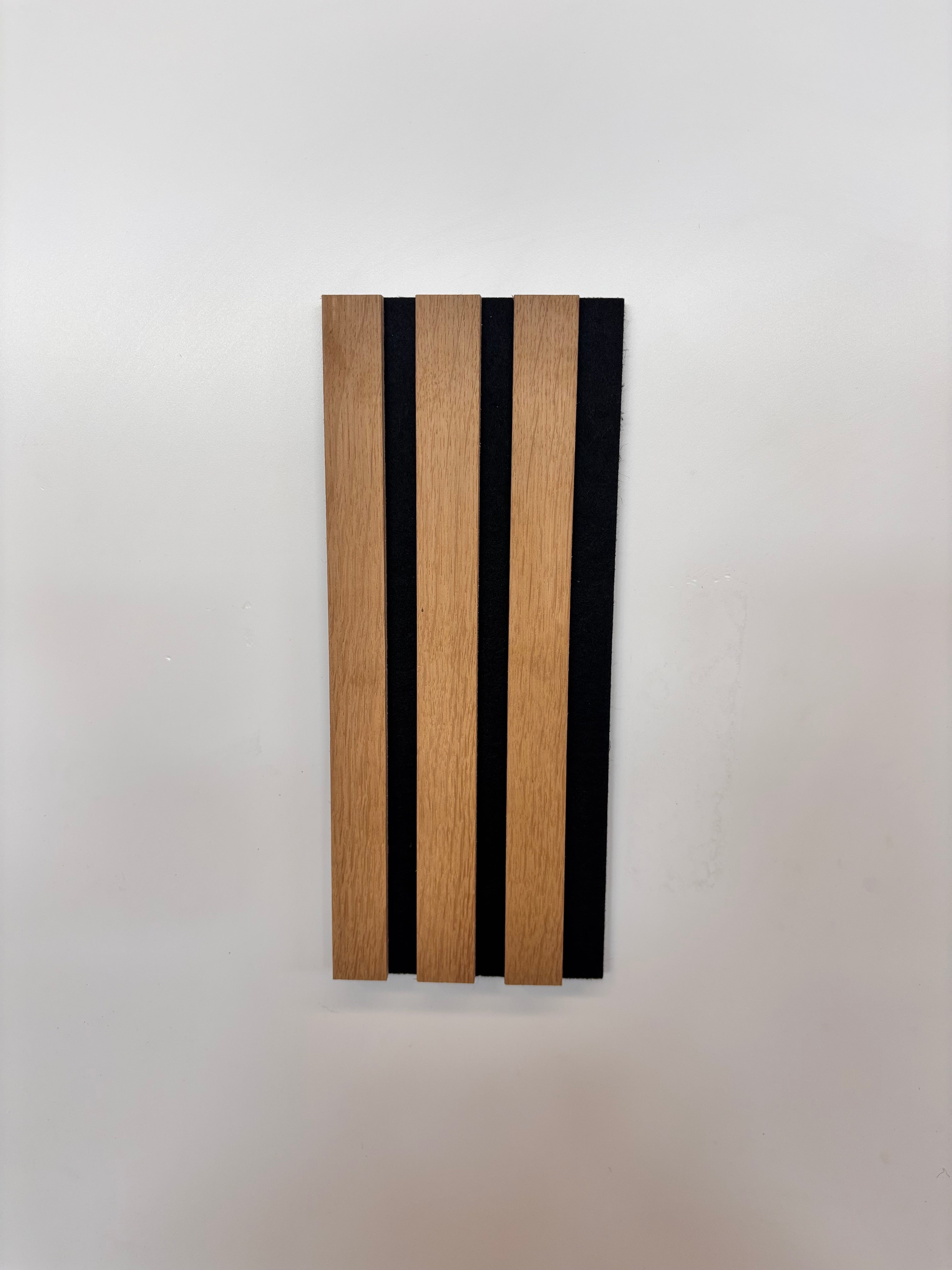 Vareprøve af Udendørs og vådrums Akustikpanel - Egetræ